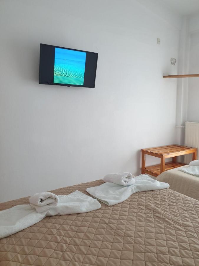 Pansion Alexandros By The Sea Aparthotel Nea Skioni Exterior foto