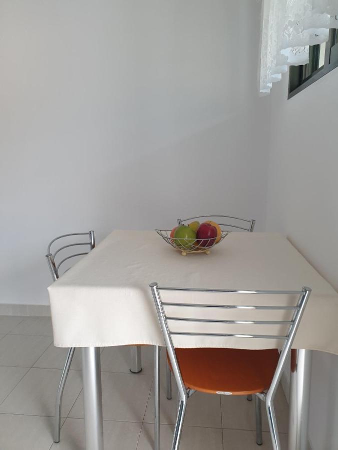 Pansion Alexandros By The Sea Aparthotel Nea Skioni Exterior foto