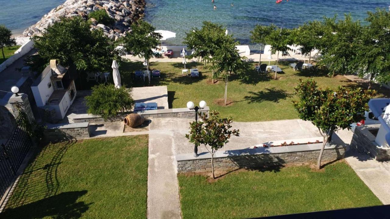 Pansion Alexandros By The Sea Aparthotel Nea Skioni Exterior foto