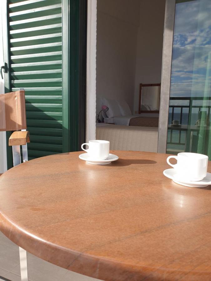 Pansion Alexandros By The Sea Aparthotel Nea Skioni Exterior foto